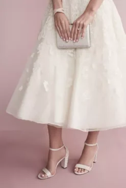 Pave Rhinestone Crossing Cuff Bracelet -Kelly Shop BSJ5393 PDP Crop 1920x2880