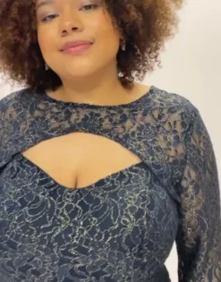 Metallic Foil Lace Mermaid With Cropped Popover 11 Metallic Foil Lace Mermaid With Cropped Popover -Kelly Shop D21NY22700 PDP