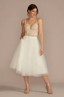 3D Floral Sweetheart Spaghetti Strap Separates Top 8 3D Floral Sweetheart Spaghetti Strap Separates Top -Kelly Shop DS152140 SFTWHTNUDE SEPERATES PROD1 026