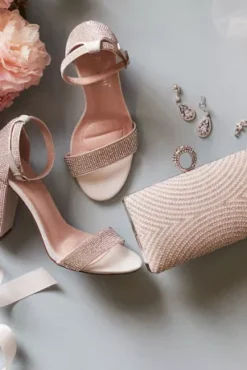 Curved Pearl And Crystal Minaudiere -Kelly Shop HBCARINA43 1 PDP Crop SEP9 1920x2880