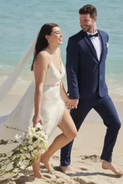 Leaf Pattern Lace A-Line Wedding Dress -Kelly Shop MS251220 PDP Crop APR20 1920x2880