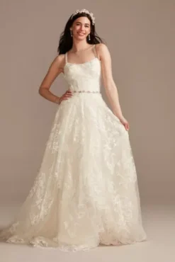 Tulle Lace V-Back Spaghetti Strap Wedding Dress