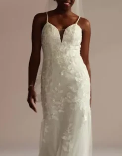 Lace Applique Tulle V-Neck Mermaid Wedding Gown -Kelly Shop MS251255