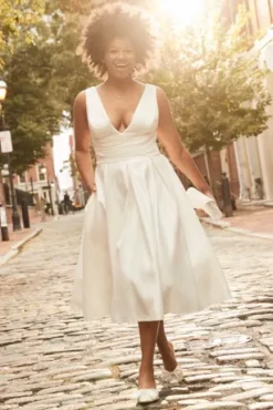 Satin V-Neck Tea Length A-Line Dress -Kelly Shop SDWG0970 2 PDP Crop JAN21 1920x2880