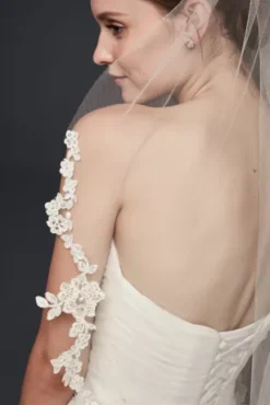 Corded Lace Edge Fingertip Veil -Kelly Shop V402 IVORY VLS OM PROD6 087