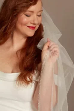 Scattered Beads And Pearls Long Glitter Veil -Kelly Shop V829L MIVORY HP PROD6 166