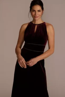 Embellished Velvet Sheath Dress With Keyholes -Kelly Shop WBM2833 WINE MOB PROD12 092