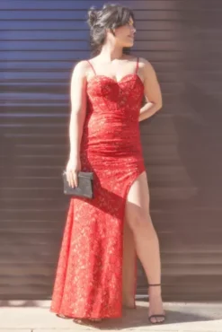 Allover Lace Corset Sheath With Side Slit -Kelly Shop WBM2897 PDP Crop JAN21 1920x2880