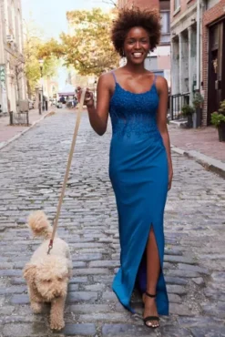 Sheath Crepe Gown With Embellished Corset Bodice -Kelly Shop WBM3017 PDP Crop JAN19 1920x2880