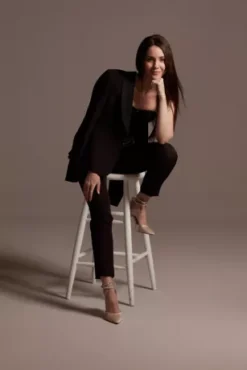 Satin Waistband Fitted Suit Pants -Kelly Shop WG4001 3 PDP Crop JUN25 1920x2880