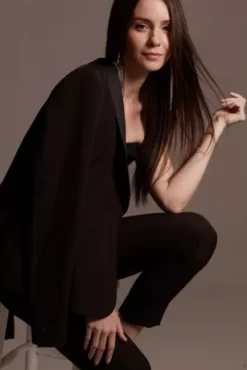 Satin Waistband Fitted Suit Pants -Kelly Shop WG4001 4 PDP Crop JUN25 1920x2880