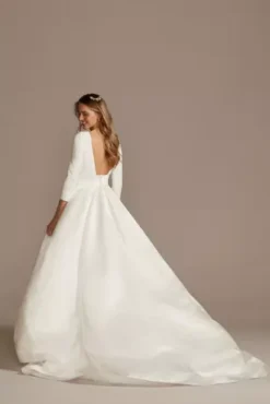 Low Back Mid-Sleeve Crepe And Satin Wedding Dress -Kelly Shop WG4005 SOFTWHITE CORE PROD4 150