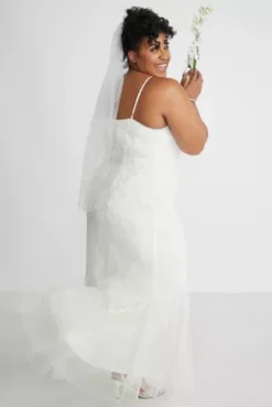 Allover Floral Beaded Godet Sheath Wedding Dress -Kelly Shop WGIN5113 2 PDP Crop JAN19 1920x2880