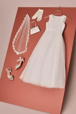 Lace-Trimmed Communion Veil -Kelly Shop WPD28227V2 PDP Crop MAR19 1920x2880