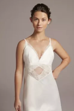 Satin Chemise With Lace Keyhole Bodice -Kelly Shop WPD29981 WHITE LINGERIE20 PROD1220 013