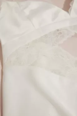 Satin Chemise With Lace Keyhole Bodice -Kelly Shop WPD29981 WHITE LING PROD11 003